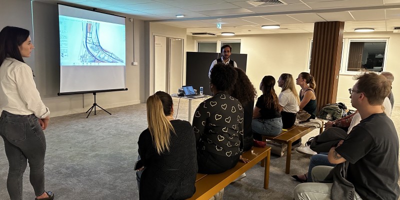 Une Soirée de Formation Instructive avec Romaine Rambot, Podologue